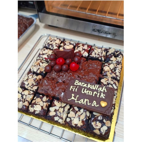 

Brownie birthday