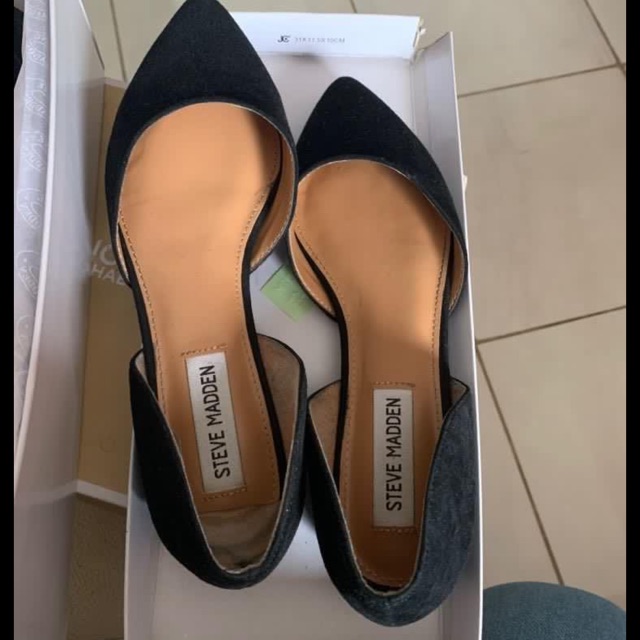 steve madden flat slip ons