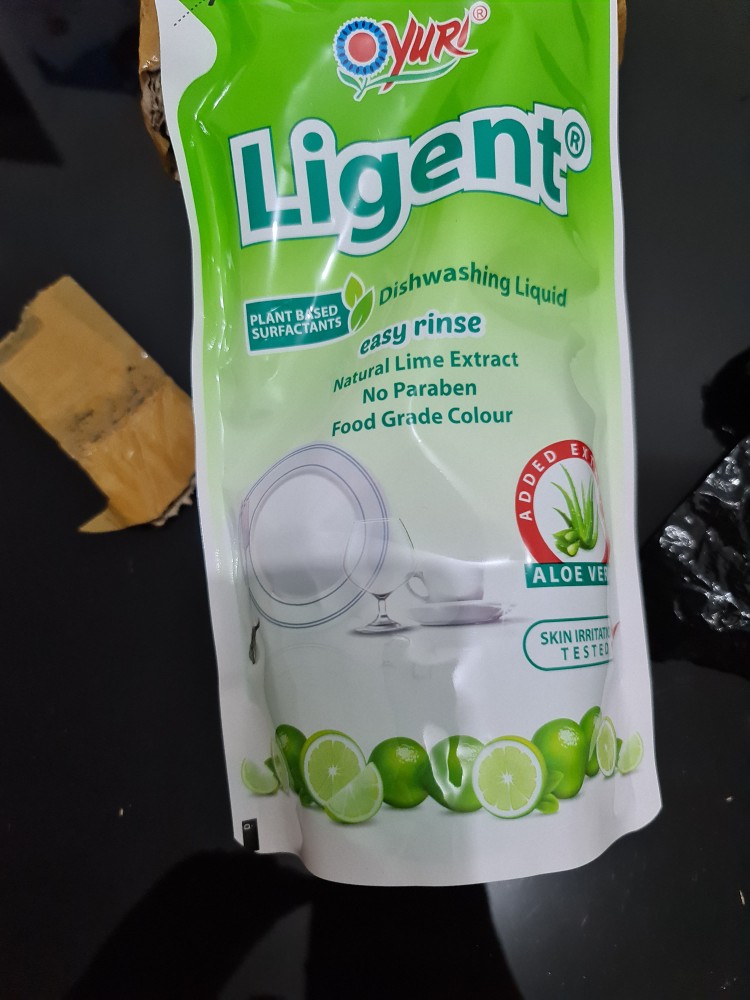 Yuri Ligent Dishwashing Detergent  630 Ml