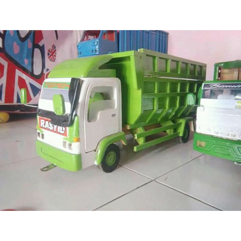 Miniatur dam truk bahan full kayu