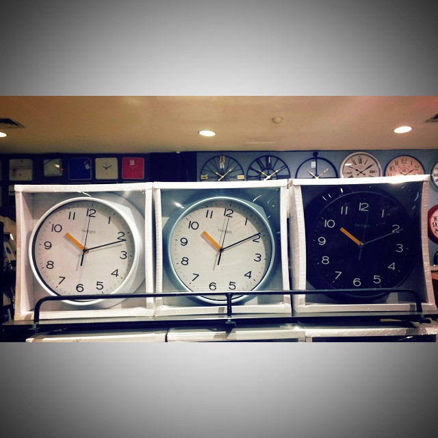 Jam dinding twilight product informa Ready warna putih, tosca & hitam_new arrival