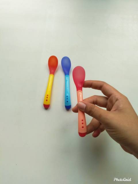 SENDOK/GARPU SILICONE SENSOR PANAS UNTUK Makan MPASI BAYI