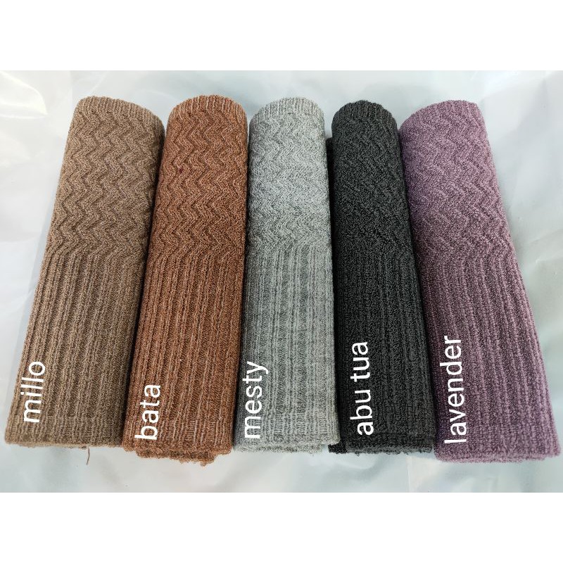 INNER RAJUT SIKZAK SALUR PREMIUM KNIT BANDANA