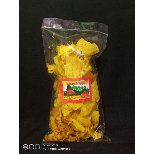 

Kerupuk Talas Bumbu Kuning