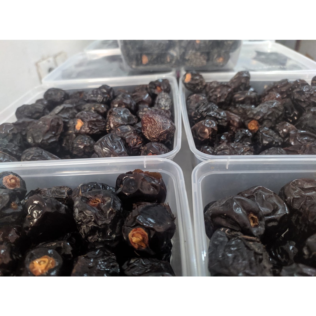 

Kurma Nabi Ajwa Special Tauke Kurma 1000gr