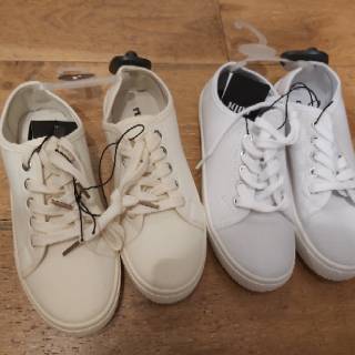 SEPATU SNEAKERS WANITA RUBI - LISA PLIMSOL LACE WHITE