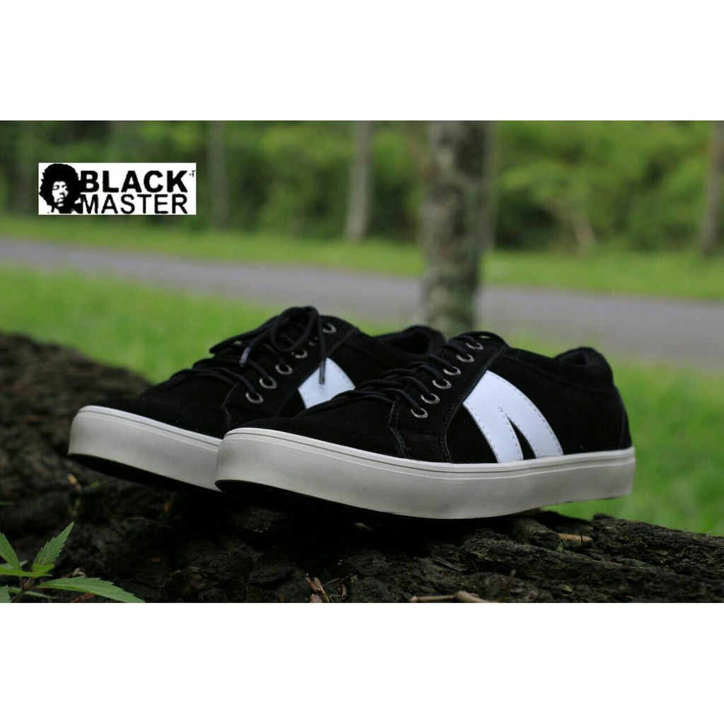 Sepatu Original Black Master ARL Low Black
