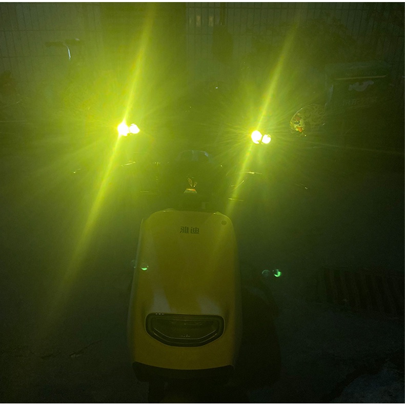 Lampu Sorot Kabut LED Mini High / low Bentuk Burung Hantu Warna Putih / Kuning Untuk Motor