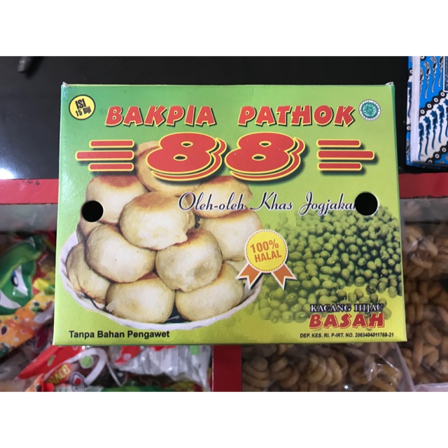 

Bakpia basah 88 kacang ijo