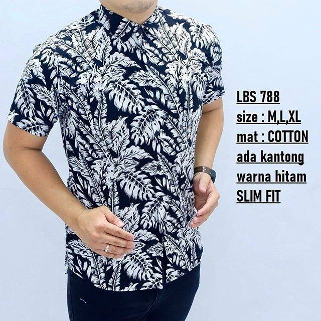 LBS 788 HEM KEMEJA BATIK PRIA SLIM FIT LENGAN PENDEK LUIGI BATANI