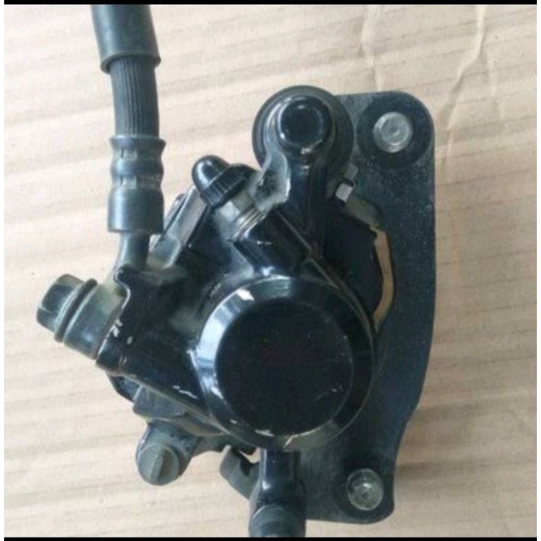 PALA BABI KALIPER YAMAHA MIO SPORTY 2008 -2011 (ORIGINAL)
