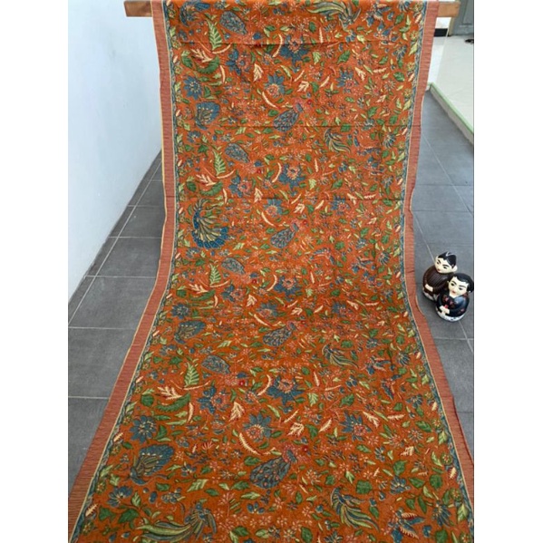 Kain batik solo tiga negri merah bata