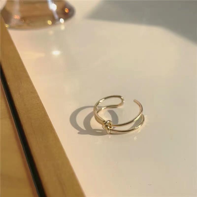 Cincin Desain Simpul Gaya Minimalis Untuk Wanita