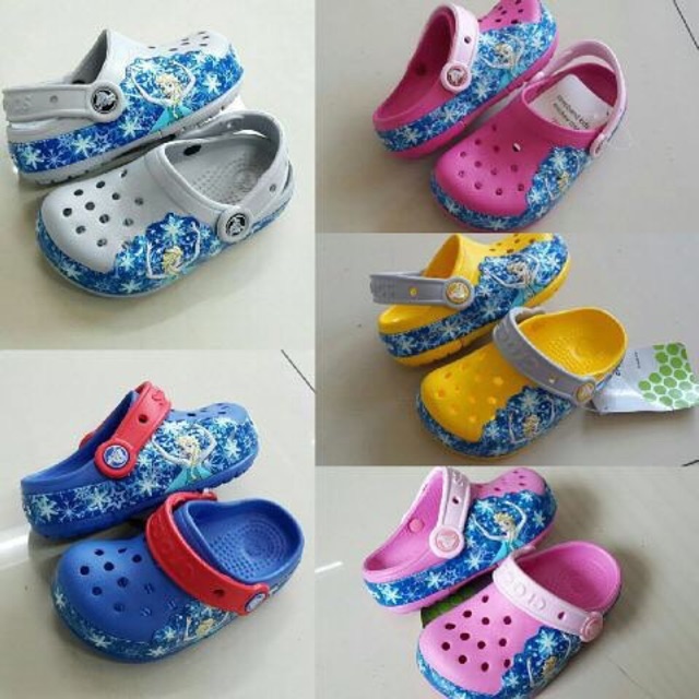 Crocs frozen lampu led sz c8-j3(25-35)