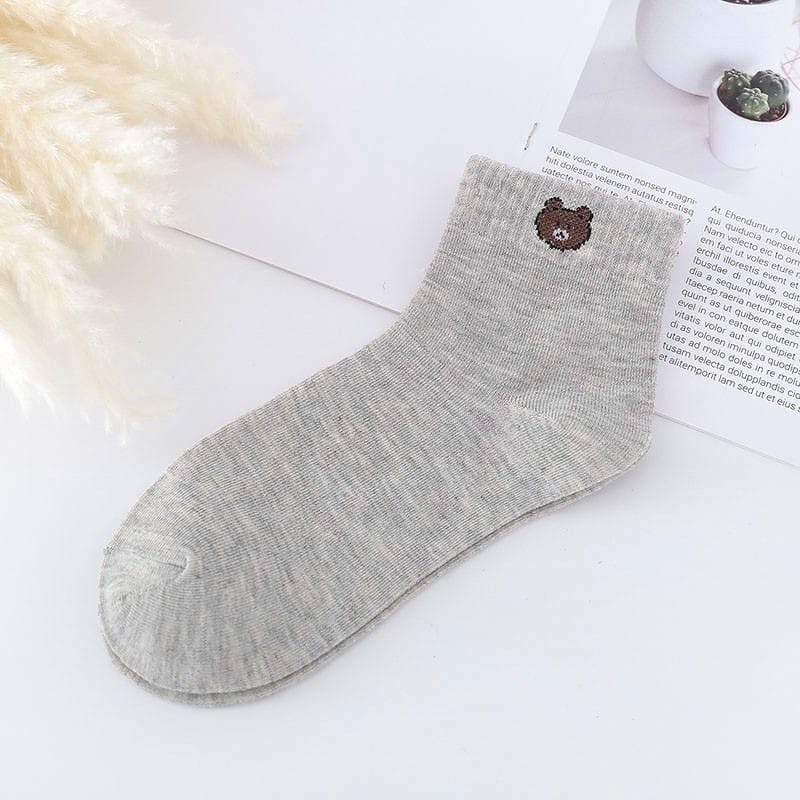 Gobra ♕ KK012 Kaos Kaki (Tanpa Kemasan) Wanita Panjang Diatas Mata Kaki Motif Bear Beruang Fashion Korea Women Sock Import Murah