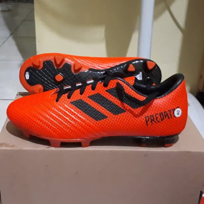 DISKON.. SEPATU BOLA ADIDAS PREDATOR KOMPONEN ORI