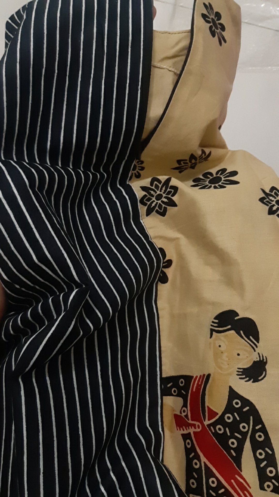 Atasan Batik Dolby Dolbi Dobby Doby Tenun Sutra Tulis Halus Katun Atbm Baron ,sarombit Atasan