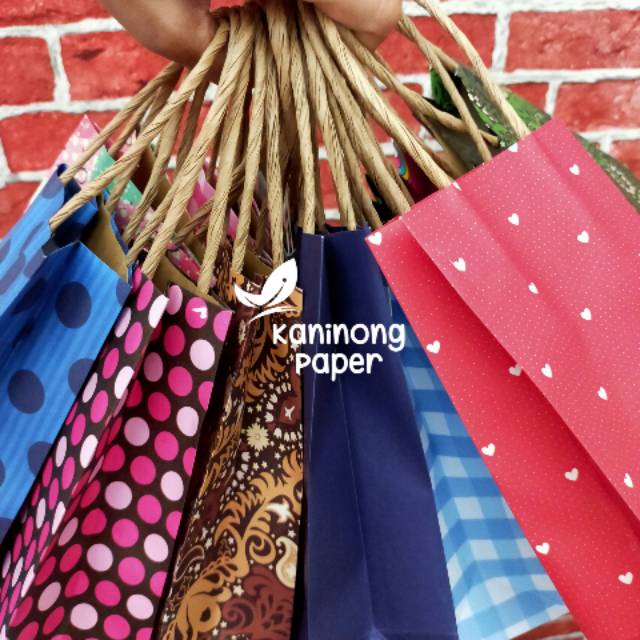 

[ KANINONG ] Paper Bag Kecil Motif Campur / Kantong Kertas Kecil Motif Campur