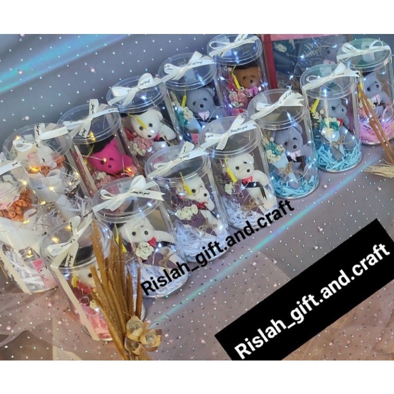 Buket tabung with teddy bear mini / buket bunga tabung / bunga kering / kado wisuda / kado ulang tah