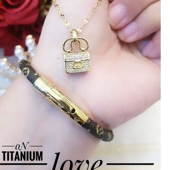 TiTanium set gelang kalung F49