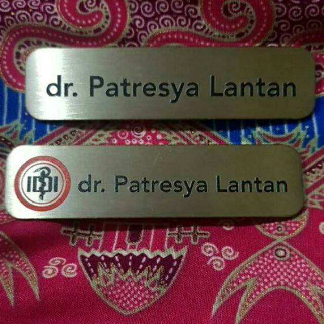 

NAMETAG / NAMA DADA BERBAHAN STAINLESS STEEL HIGH QUALITY / NAMETAG MURAH
