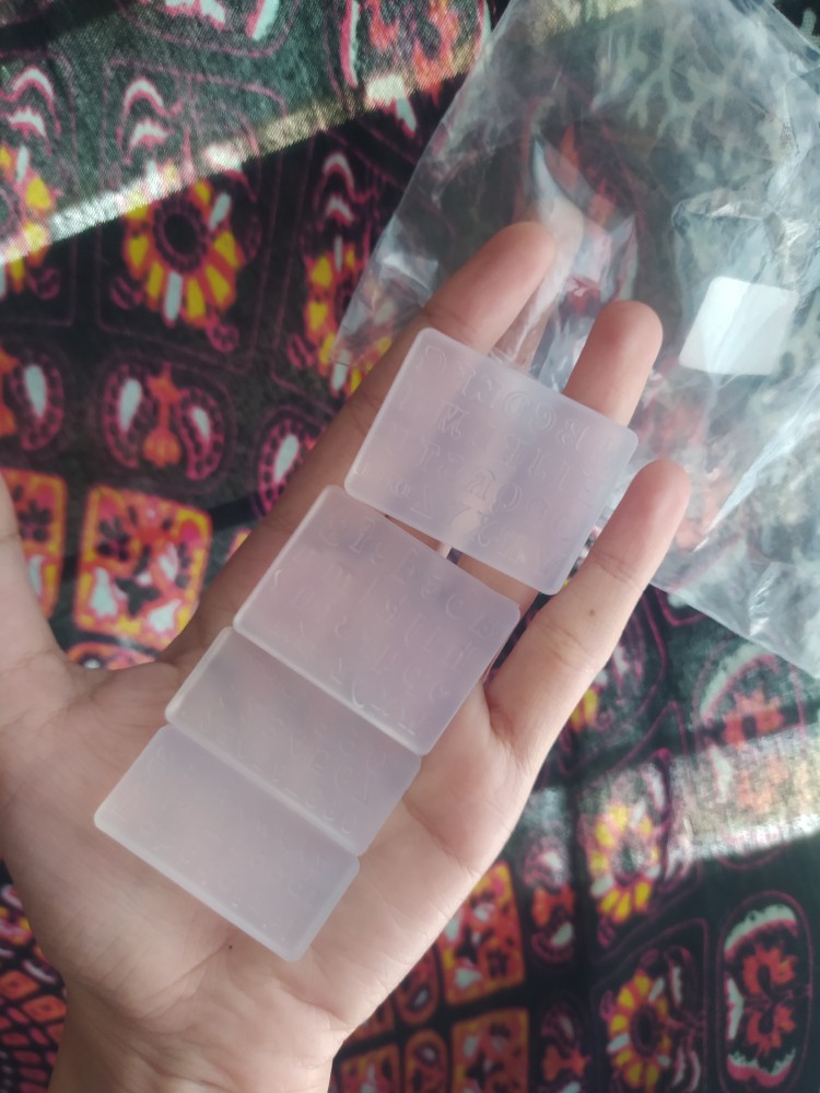 Pcs Inf ✿ 4pcs Cetakan Resin Bentuk Huruf Bahan Silikon Untuk Membuat Perhiasan