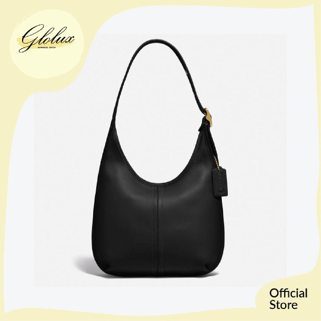 black shoulder bag