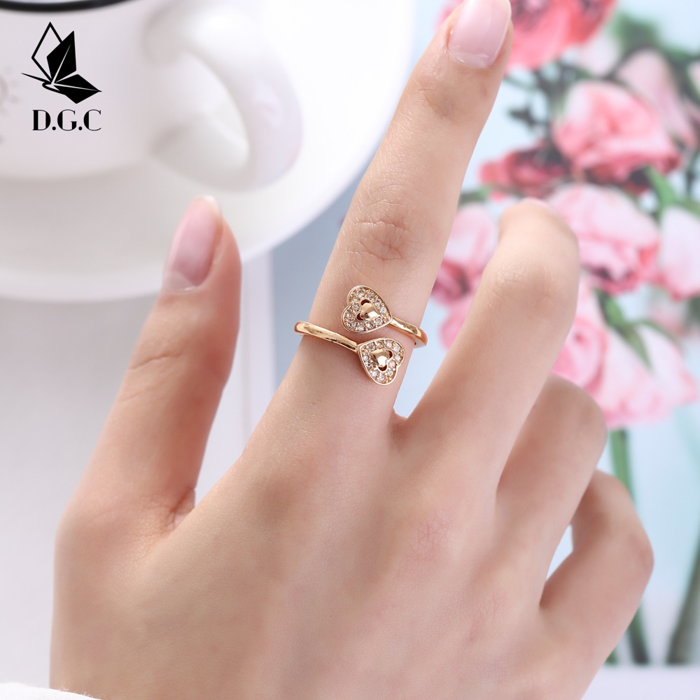 ✨Moya0158♥Model Cincin Titanium Terbaru Fashion LOVE Heart Design Korea Aksesoris Wanita Perhiasan Emas D683