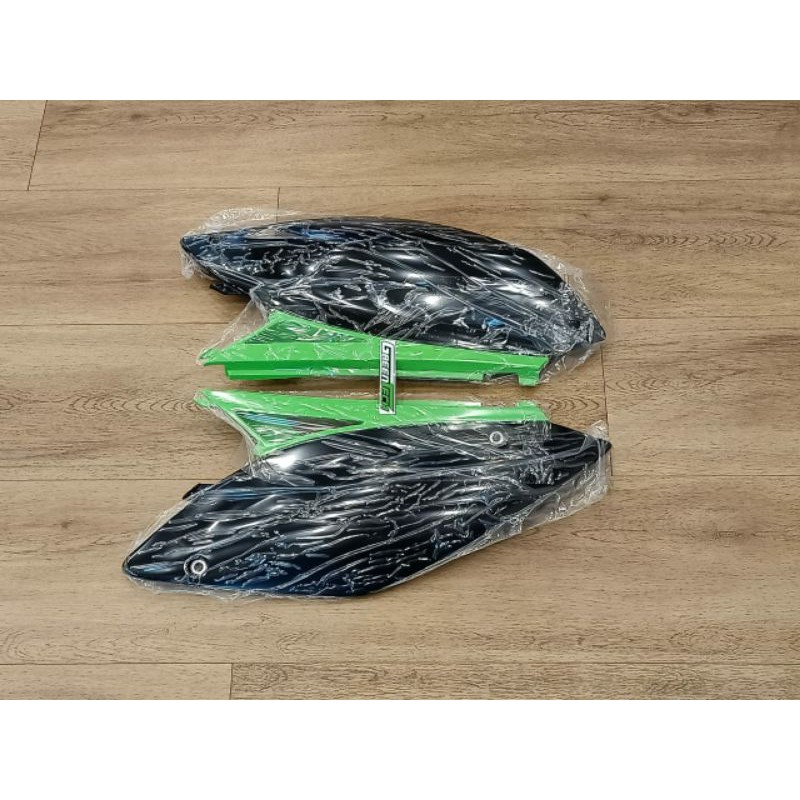 BODY BELAKANG KX250F 2012 SEPASANG. ORIGINAL