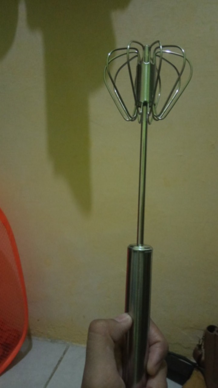 Better Beater Hand Mixer Manual Pengocok Telur Praktis