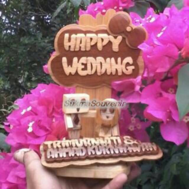 Boneka kayu Danbo Couple pernikahan romantis