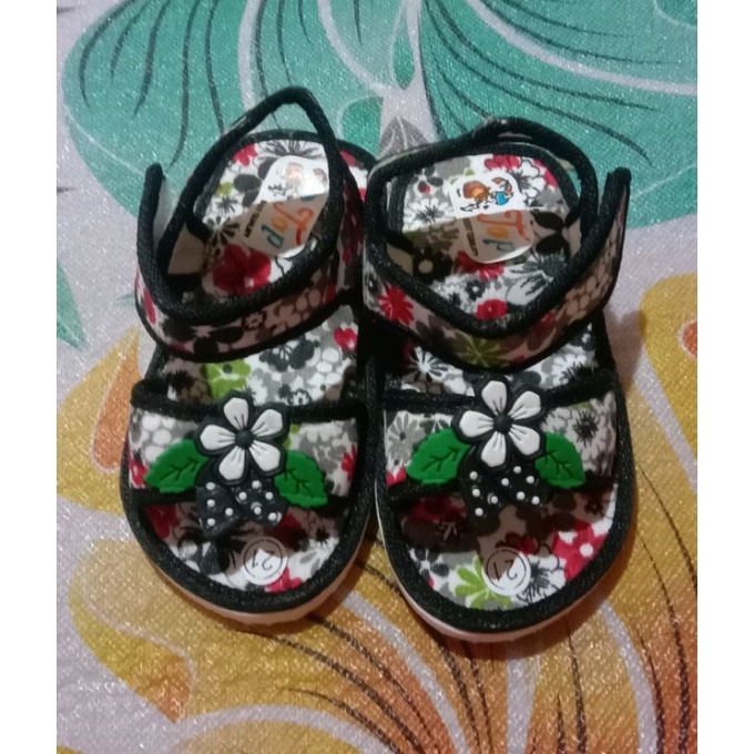 sandal anak perempuan/sandal bayi tali belakang/sandal tali L