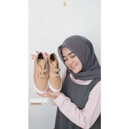 NADINE SHOES BY SCELTA