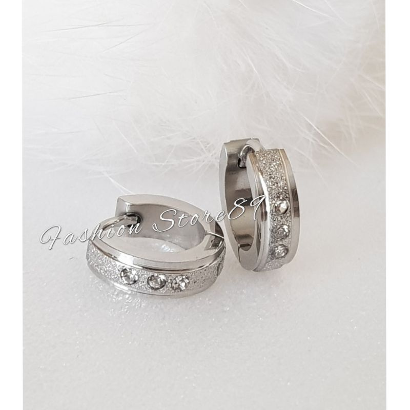 Baru Anting Jepit Titanium pasir Permata 3 Silver Gold Impor Kualitas terjamin antikarat selamanya