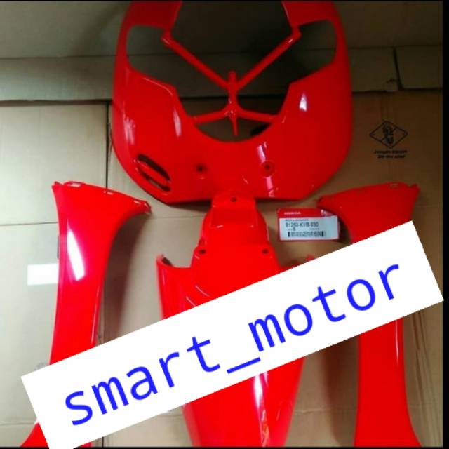 Cover Body Honda Scoopy Fi ESP Bagian Depan Tahun 2018 - Merah