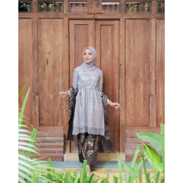 Kebaya batik couple meca grey GRATIS JILBAB kebaya tunangan kebaya lebaran modern kebaya wisuda