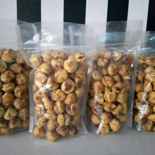 

Soes Kering Coklat GG 500 gram - GG Soes Kering Coklat Renyah 500 gram