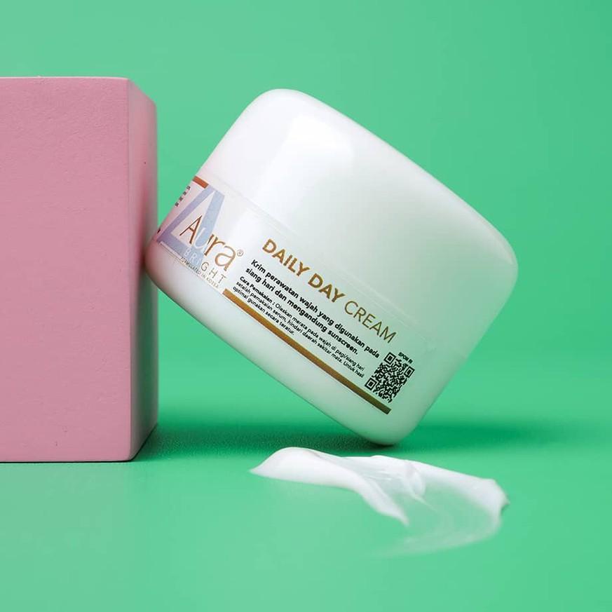 ✳ AURA BRIGHT DAILY DAY CREAM 10GR - DAY CREAM AURA BRIGHT ○