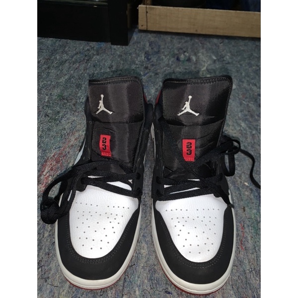 jordan 1 low black toe