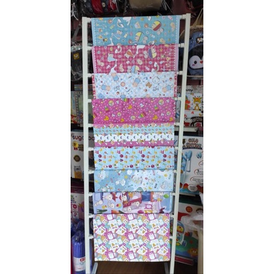 

KERTAS KADO MURAH/BUNGKUS KADO