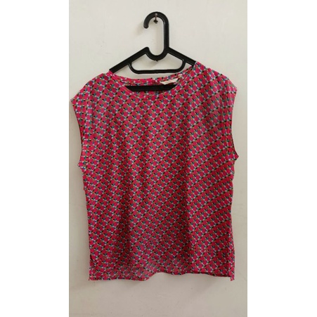 Preloved atasan wanita merk Accent