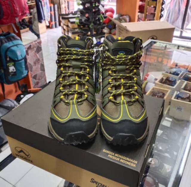 Sepatu Gunung Wigote Parana Sepatu Outdoor Wigote Parana