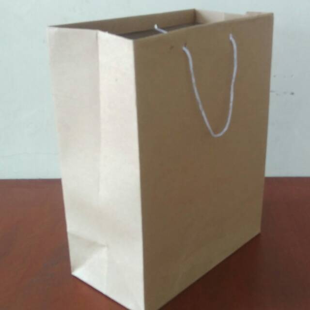 Paper bag/ tas kertas (20x10x25)(0112)