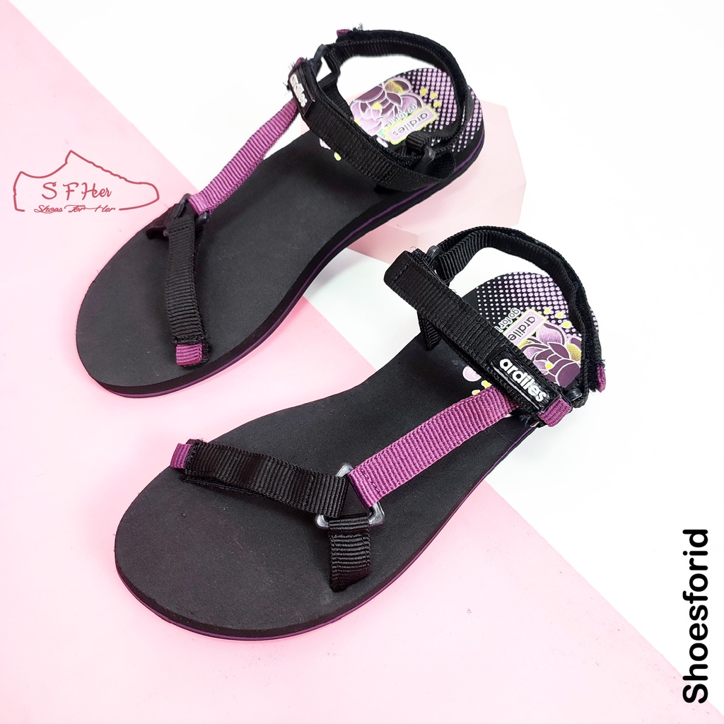 SFH SANDAL GUNUNG WANITA ARDILES CHATERINE