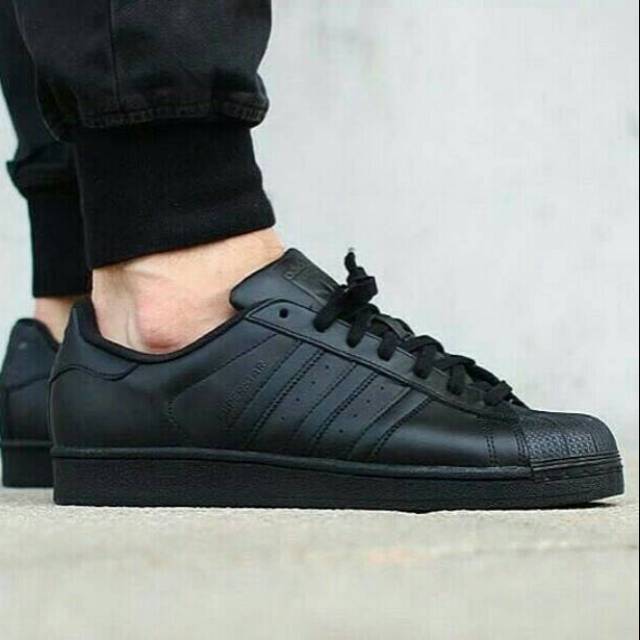 superstar full black