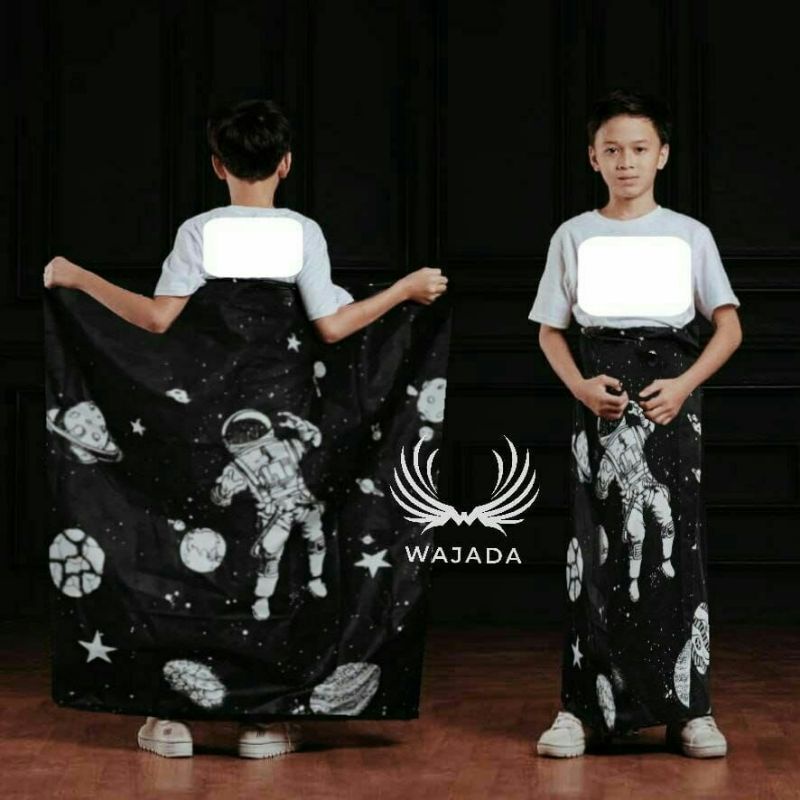 SARUNG BATIK ANAK SD SMP ASTRONOT OMBAK EXCLUSIVE MERK WAJADA TERLARIS 2022