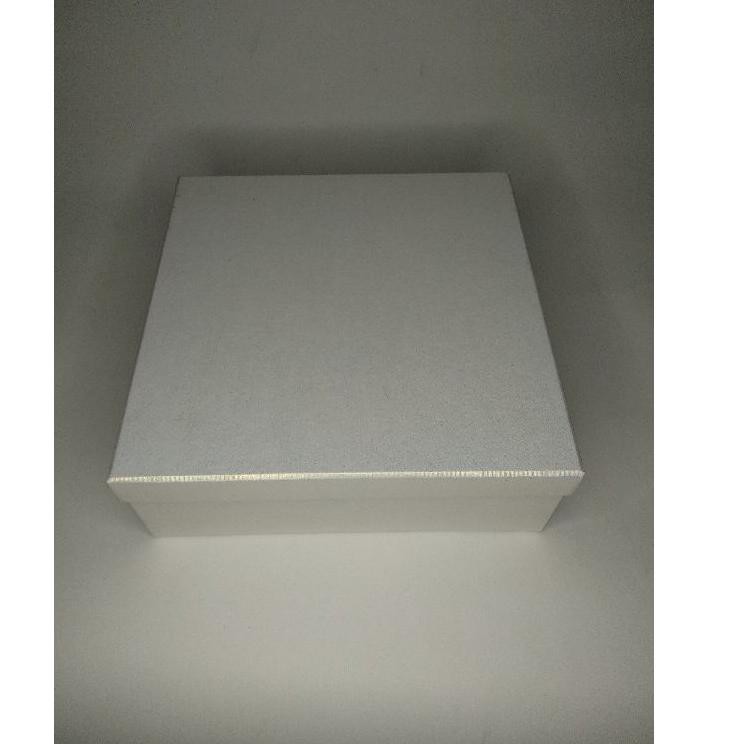 

Promo MW7L Hardbox.giftbox.boxlapislegit 22x22x8 8H Readyー