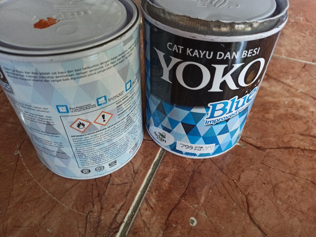 Cat Kayu Dan Besi Yoko Avian