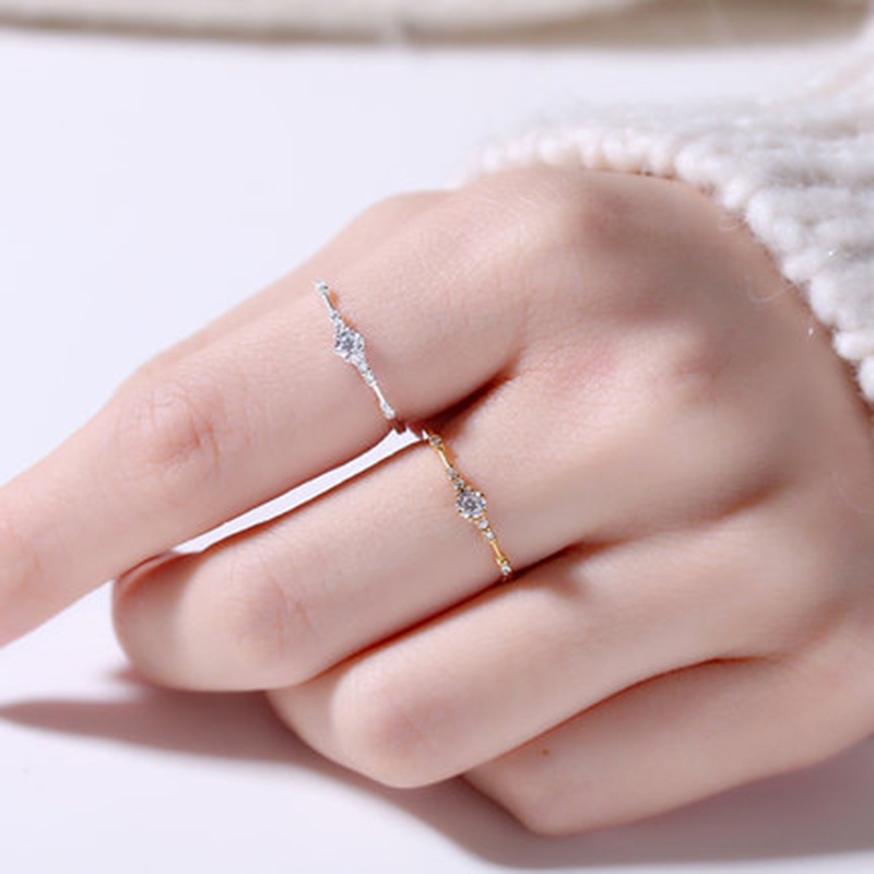 Cincin Berlian 7 Kecil 14K Untuk Wanita