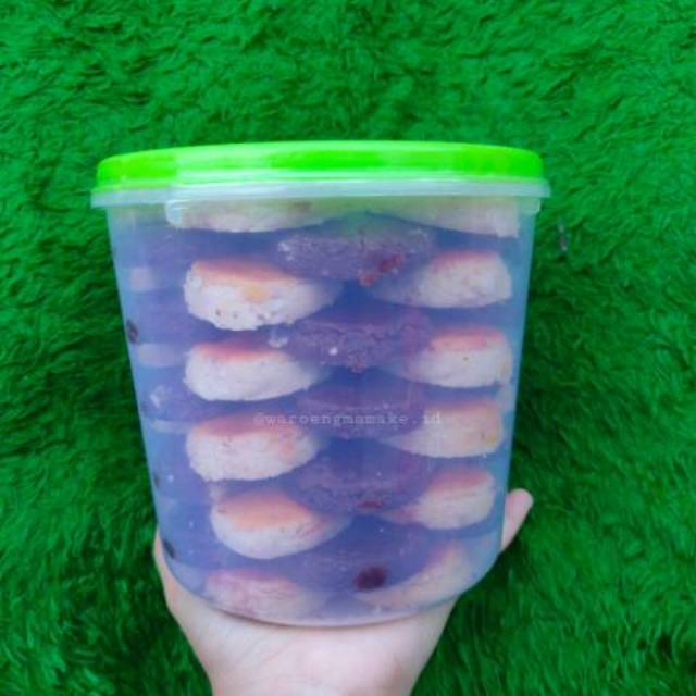 

Kue Kacang Mix Mak Enak Jember